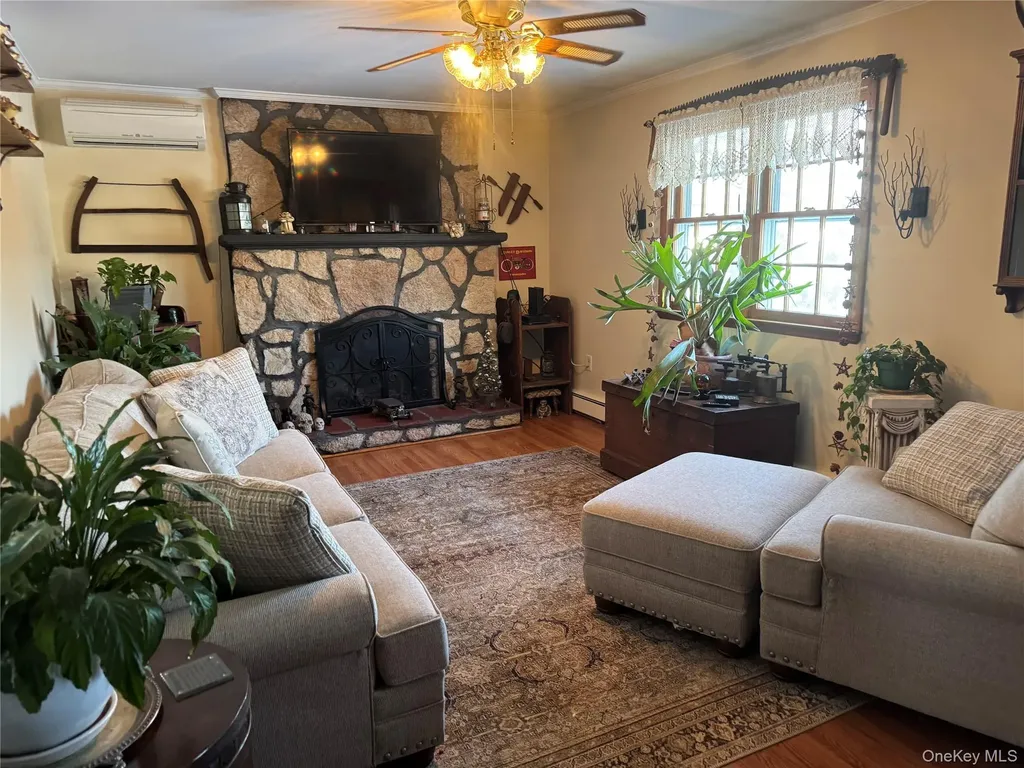 1016 Plains Road Wallkill NY 12589