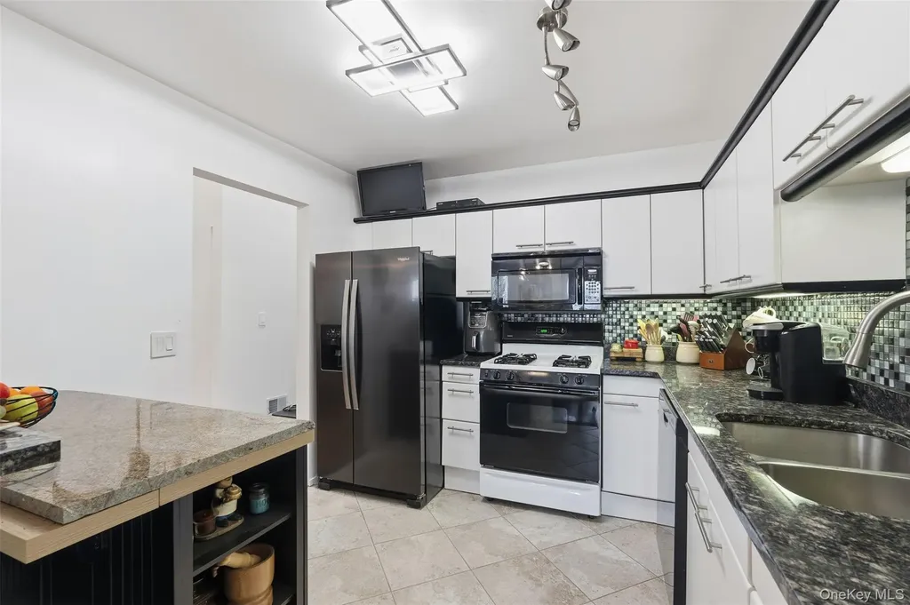 8 Hudson Watch Drive Ossining NY 10562