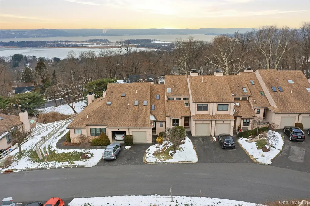 8 Hudson Watch Drive Ossining NY 10562