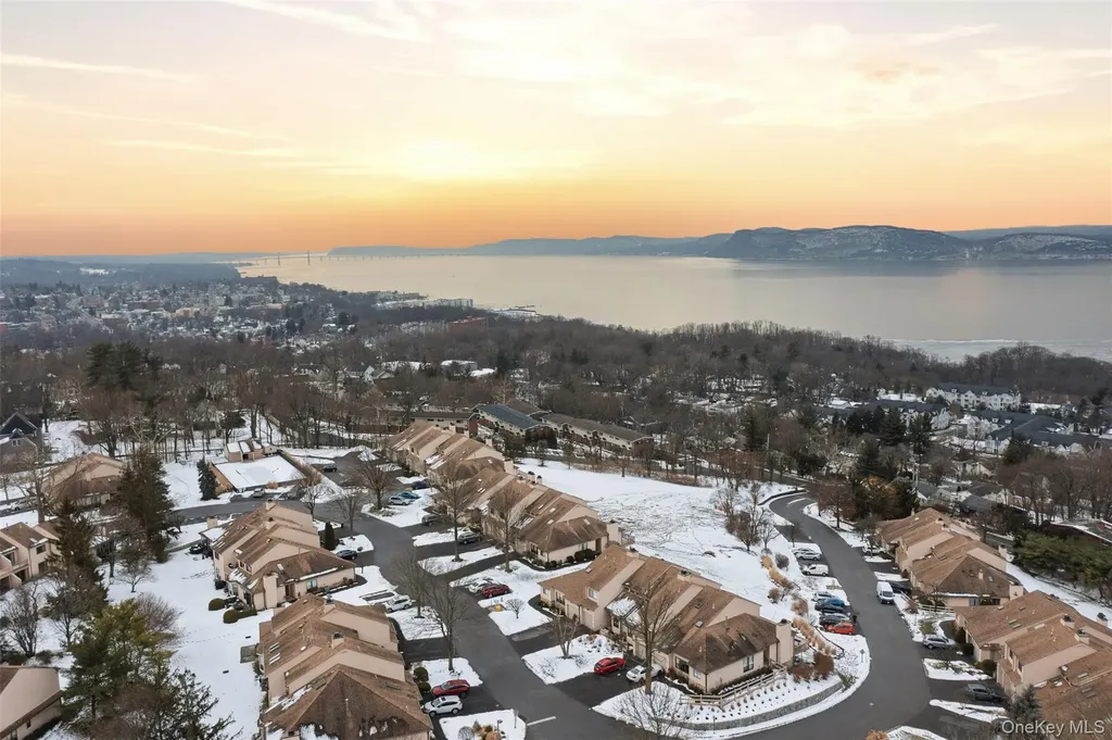 8 Hudson Watch Drive Ossining NY 10562