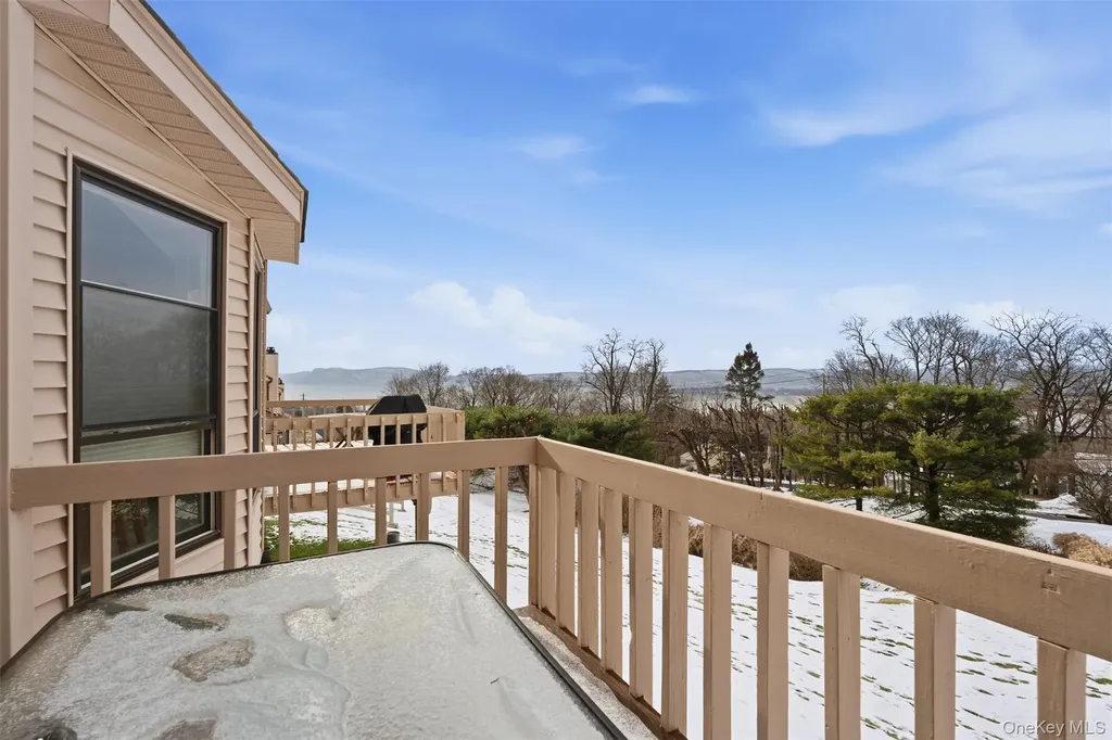 8 Hudson Watch Drive Ossining NY 10562