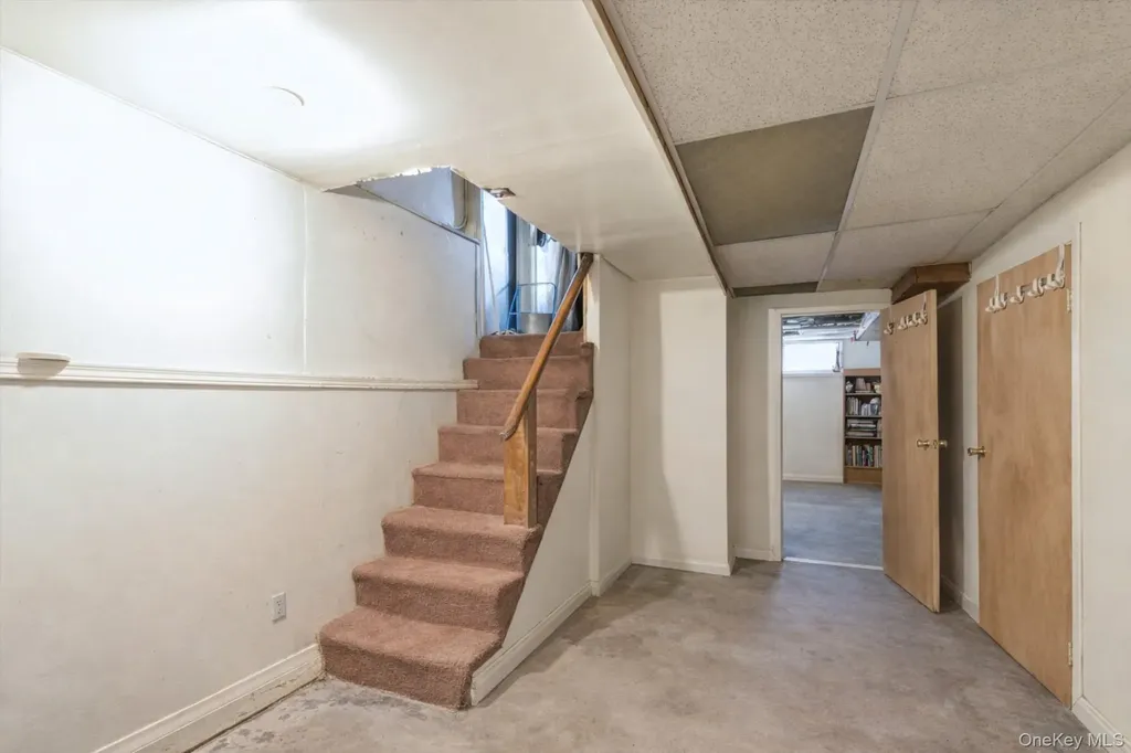 717 E 37th Street Brooklyn NY 11203