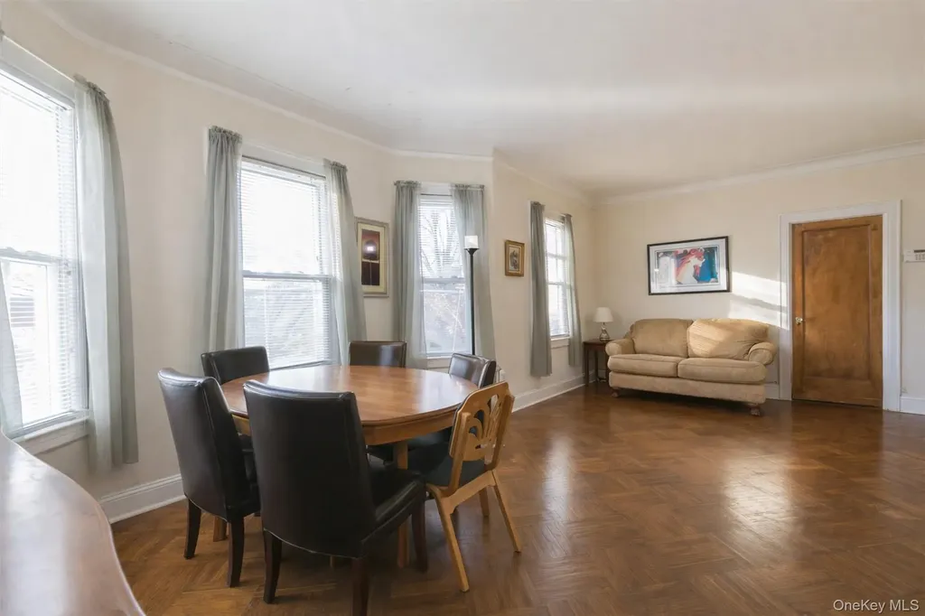 717 E 37th Street Brooklyn NY 11203