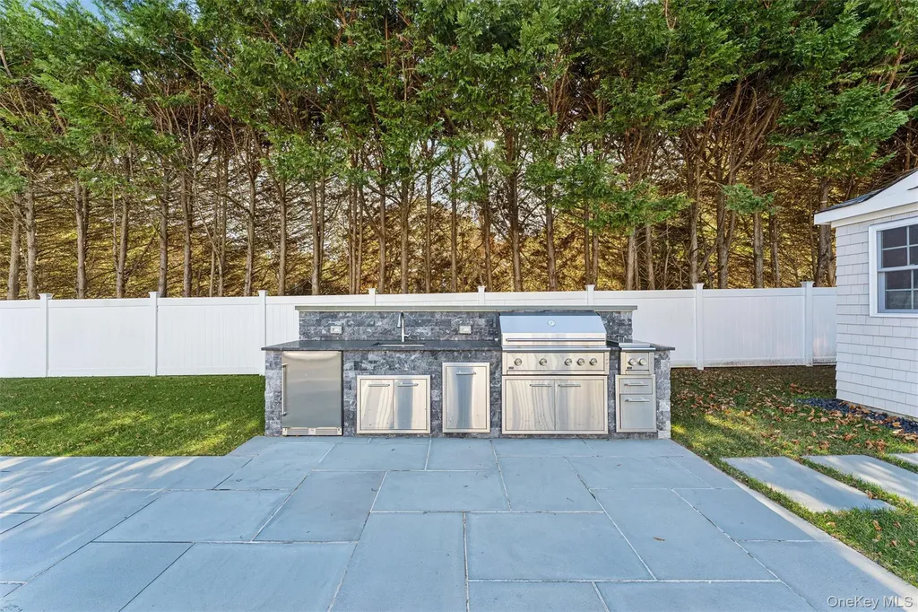 275 Mill Road Westhampton Beach NY 11978