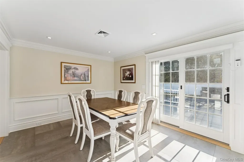 275 Mill Road Westhampton Beach NY 11978