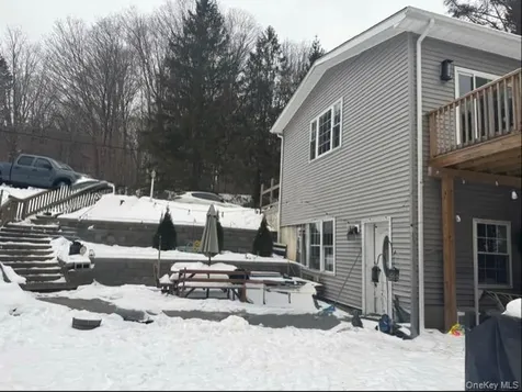 198 Pleasant Ridge Road Poughquag NY 12570