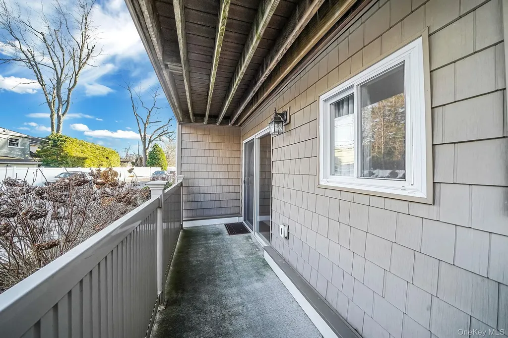 365 Route 111 Smithtown NY 11787