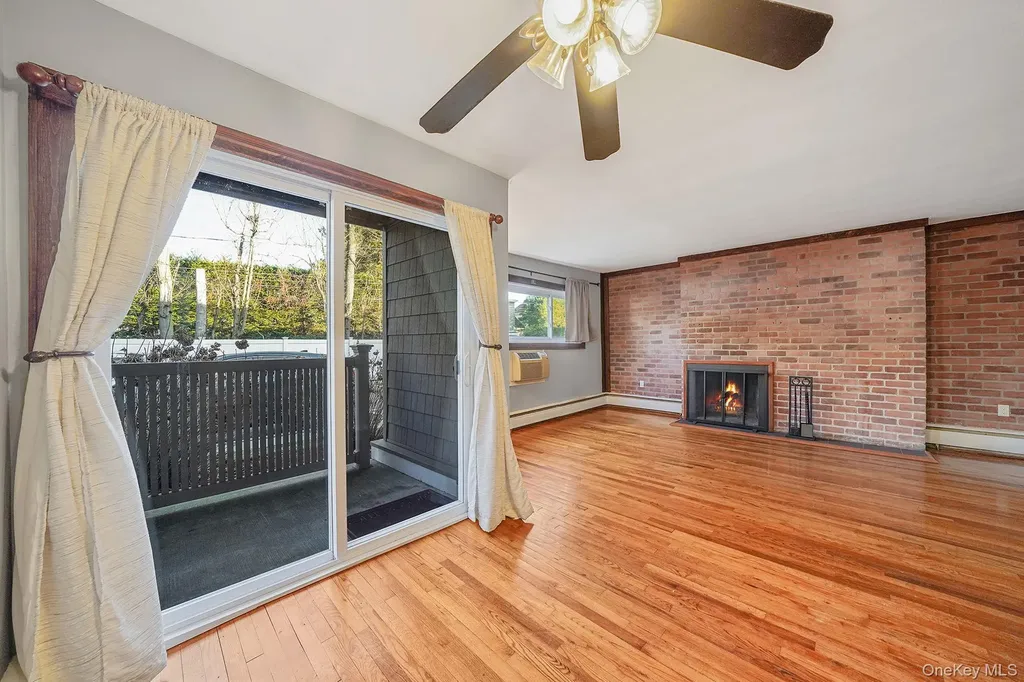 365 Route 111 Smithtown NY 11787