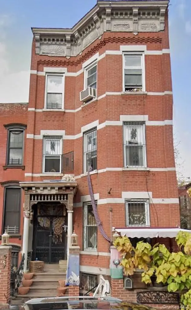 567 Quincy Street Brooklyn NY 11221