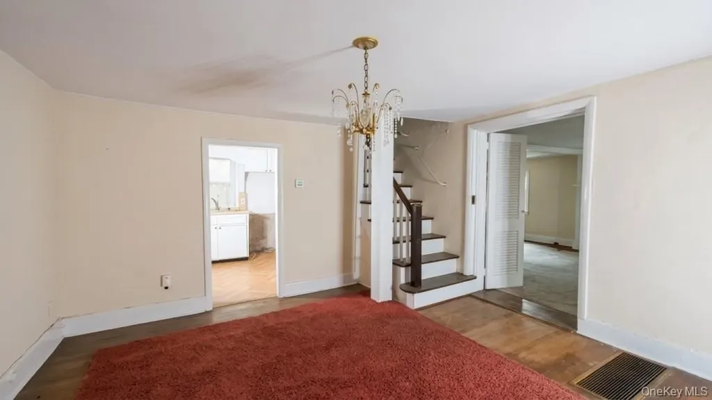 4 The Lane Somers NY 10589