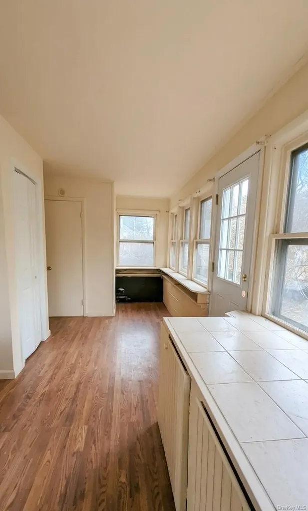 4 The Lane Somers NY 10589
