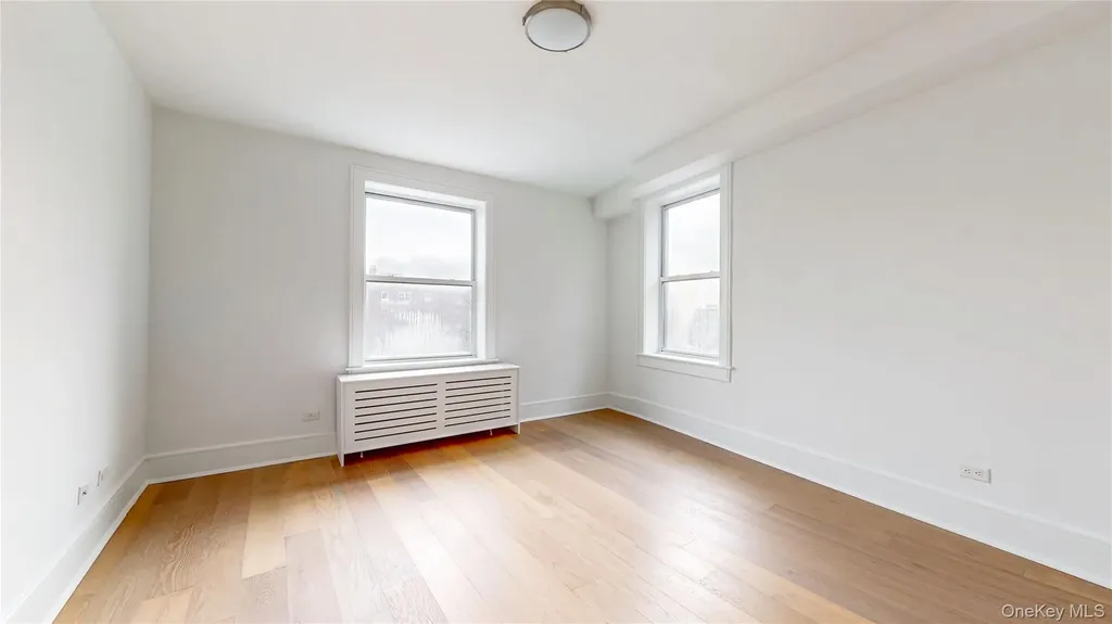 148-09 Northern Boulevard Flushing NY 11354