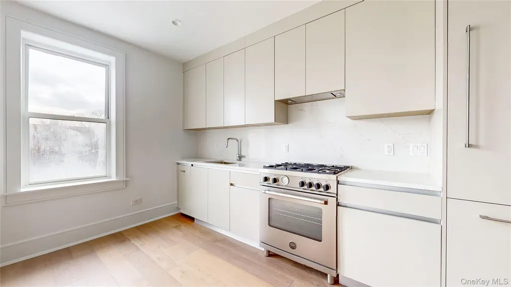 148-09 Northern Boulevard Flushing NY 11354