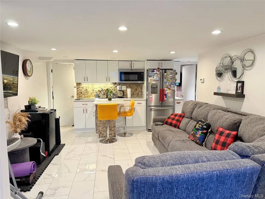 660 Williams Avenue Brooklyn NY 11207