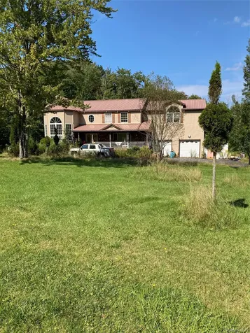 699 Budd Road Woodbourne NY 12788