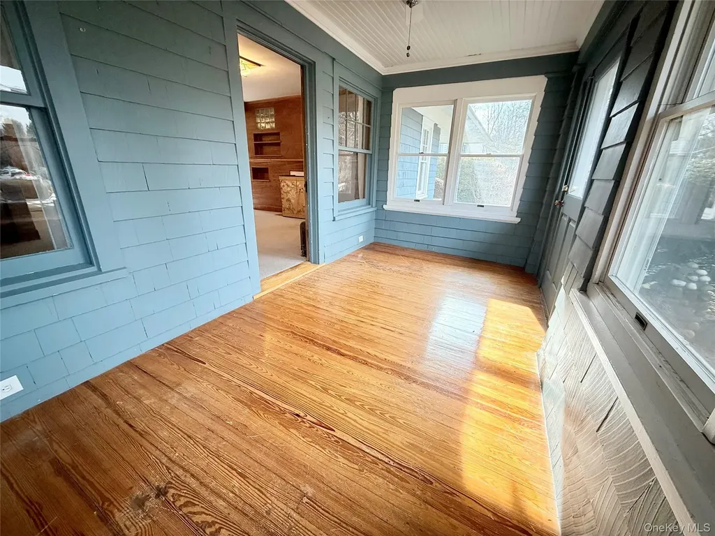 34 Maple Avenue Northport NY 11768