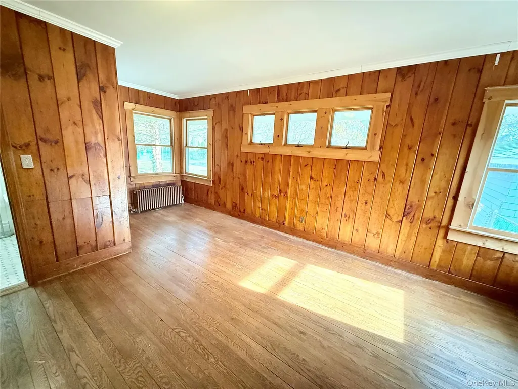 34 Maple Avenue Northport NY 11768