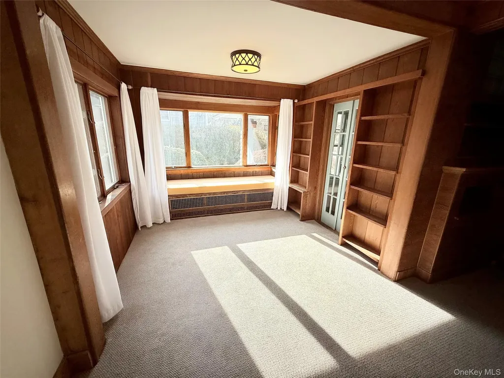 34 Maple Avenue Northport NY 11768
