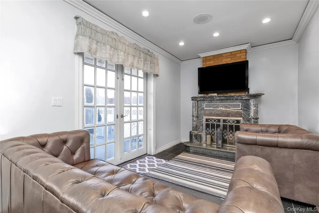 145-85 9th Avenue Whitestone NY 11357