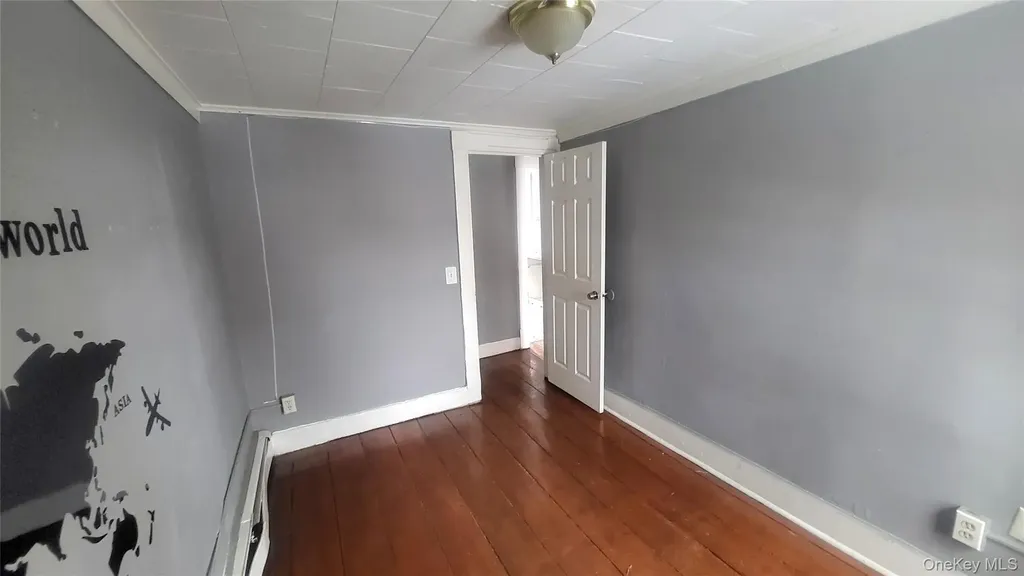 164 Thompson Street Poughkeepsie NY 12601