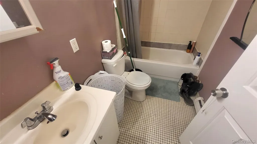 164 Thompson Street Poughkeepsie NY 12601