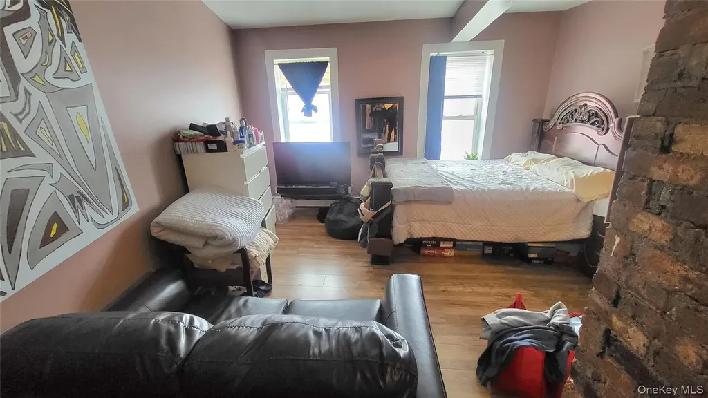 164 Thompson Street Poughkeepsie NY 12601