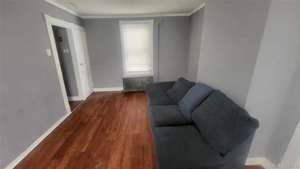 164 Thompson Street Poughkeepsie NY 12601