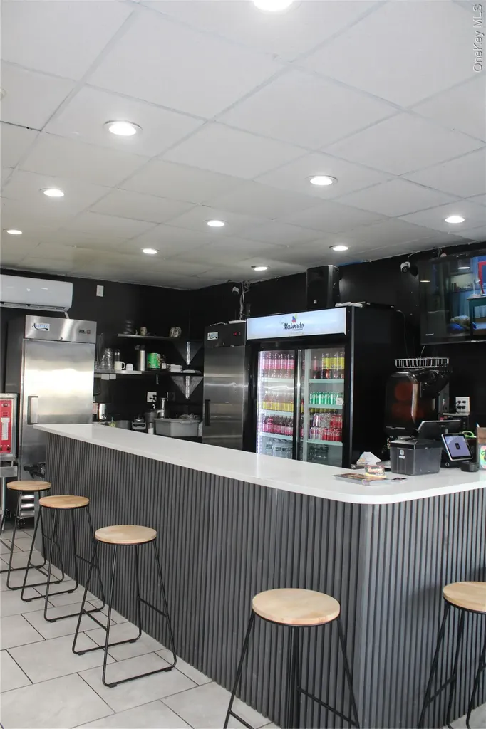 140 Front Street Hempstead NY 11550