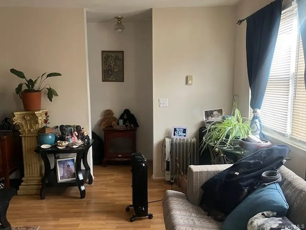 5 Crescent Drive Thiells NY 10984