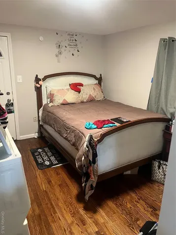 137-15 220th Place Laurelton NY 11413