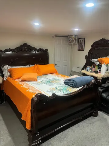 137-15 220th Place Laurelton NY 11413