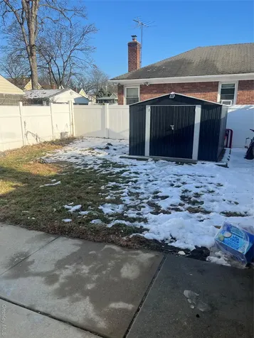 137-15 220th Place Laurelton NY 11413