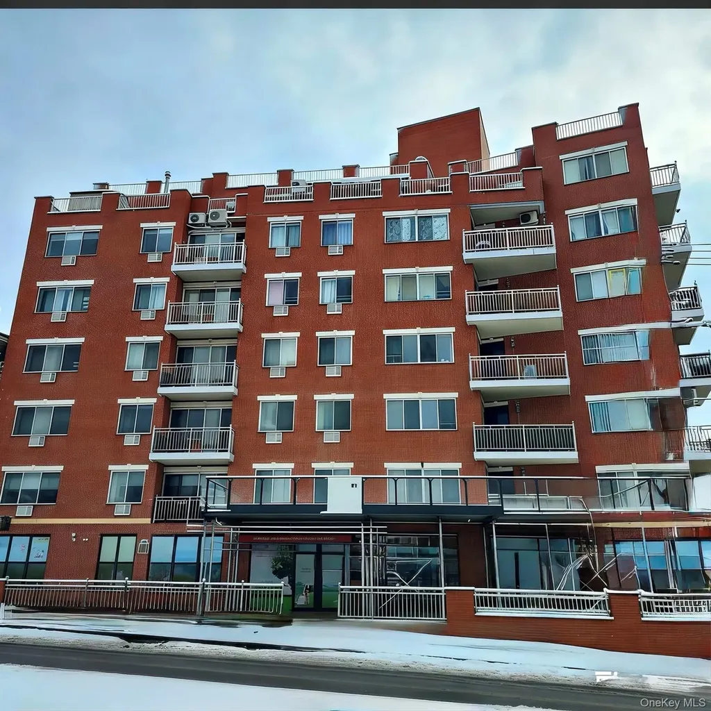 13708 31st Road Flushing NY 11354