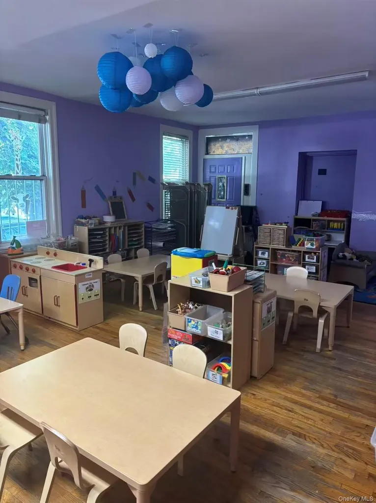 145-15 34th Avenue Flushing NY 11354