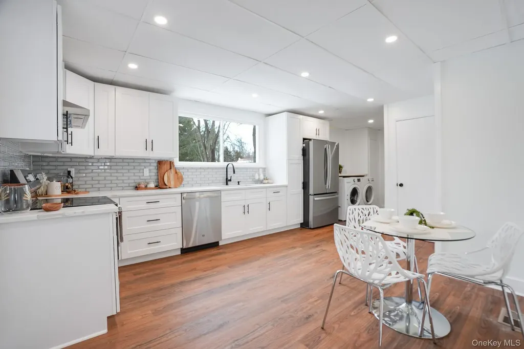 20 Shirley Avenue Fishkill NY 12524