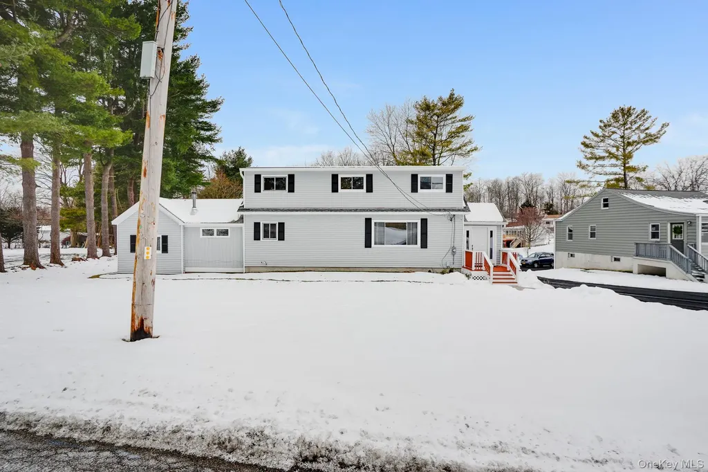 20 Shirley Avenue Fishkill NY 12524
