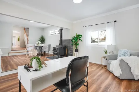 20 Shirley Avenue Fishkill NY 12524