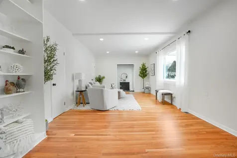 20 Shirley Avenue Fishkill NY 12524