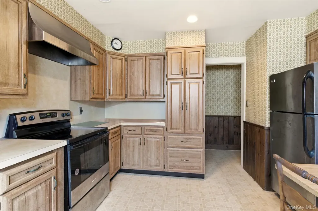 54 Summit Drive Manhasset NY 11030