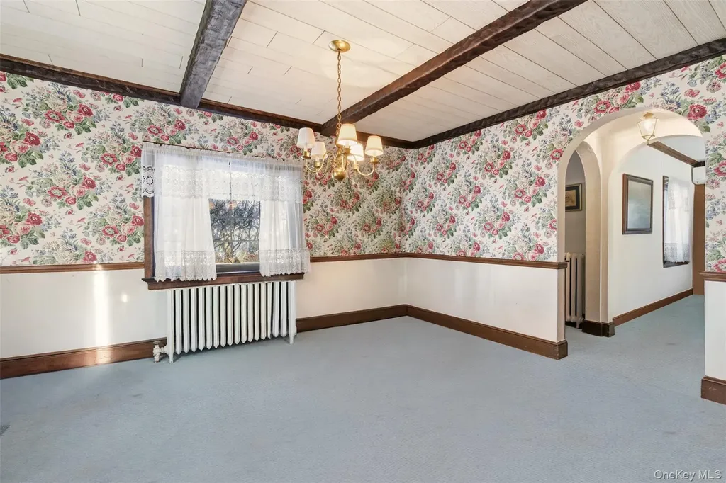 54 Summit Drive Manhasset NY 11030