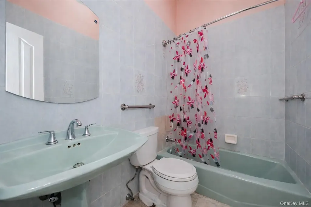 2 Wilson Street East Rockaway NY 11518