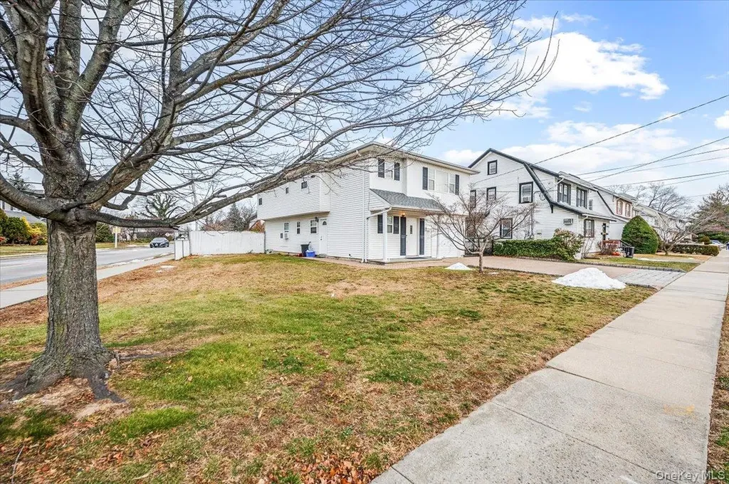2 Wilson Street East Rockaway NY 11518