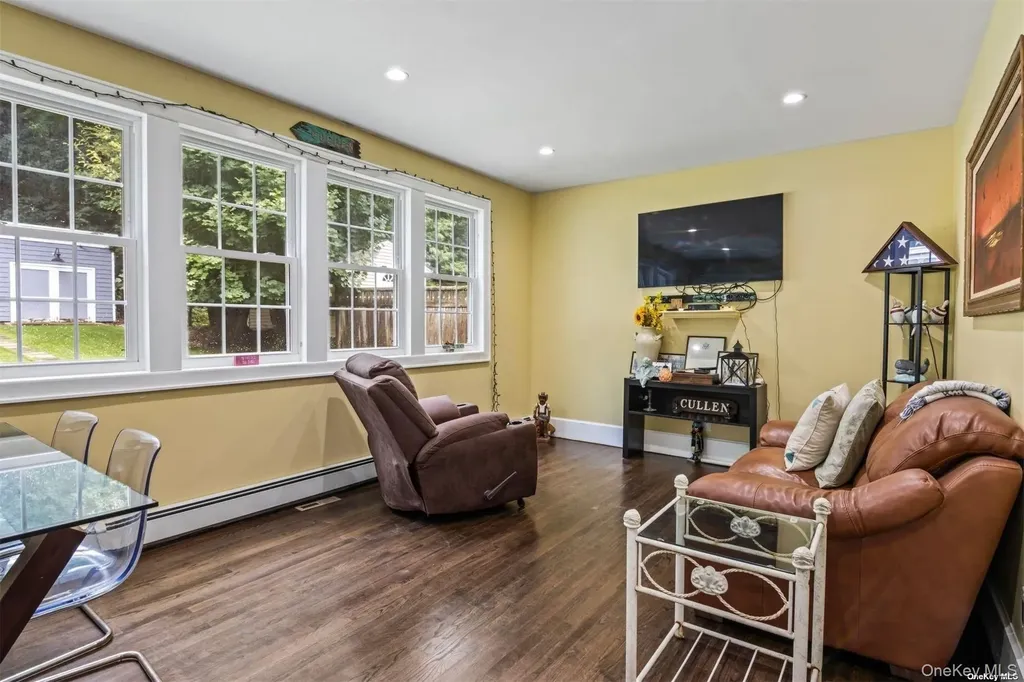 245 Main Street Cold Spring Harbor NY 11724