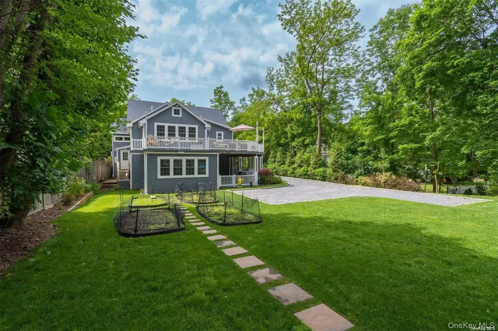 245 Main Street Cold Spring Harbor NY 11724