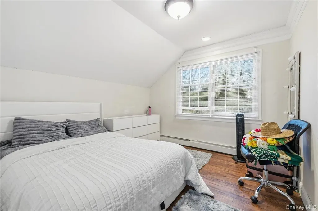 21 Astor Avenue Saint James NY 11780