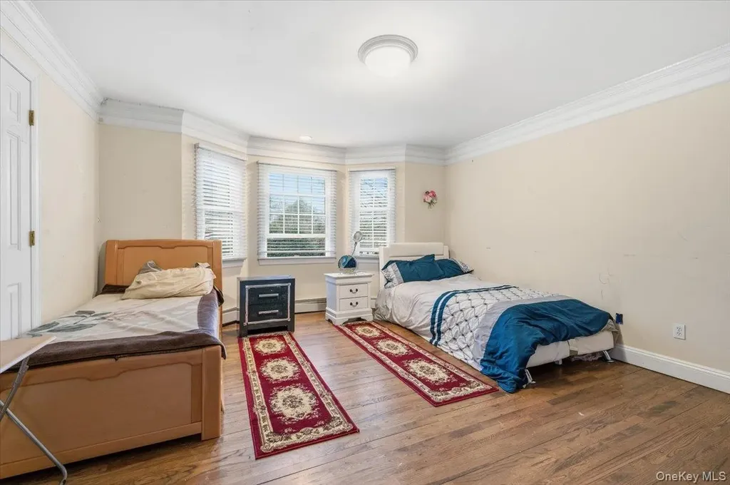 21 Astor Avenue Saint James NY 11780