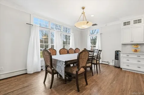 21 Astor Avenue Saint James NY 11780