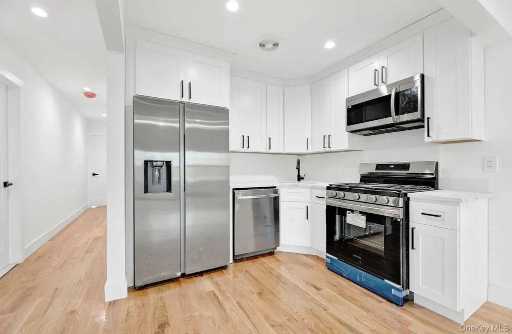 72-31 Hillmeyer Avenue Arverne NY 11692