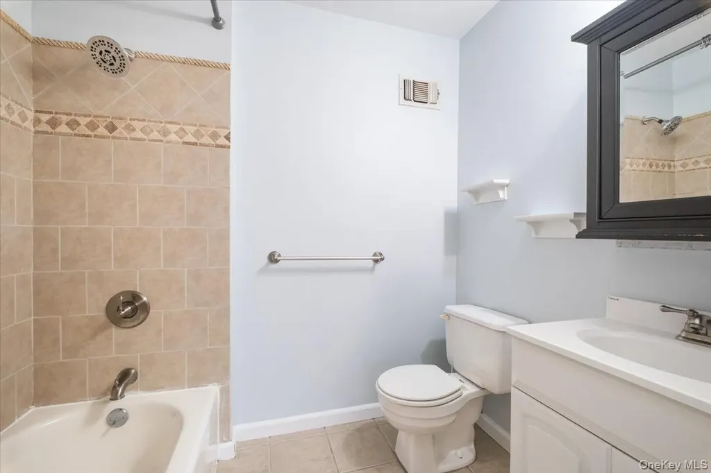 18 Park Drive Mount Kisco NY 10549