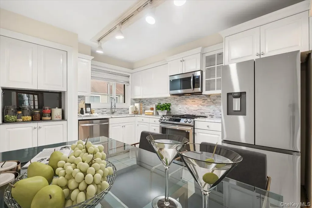 18 Park Drive Mount Kisco NY 10549